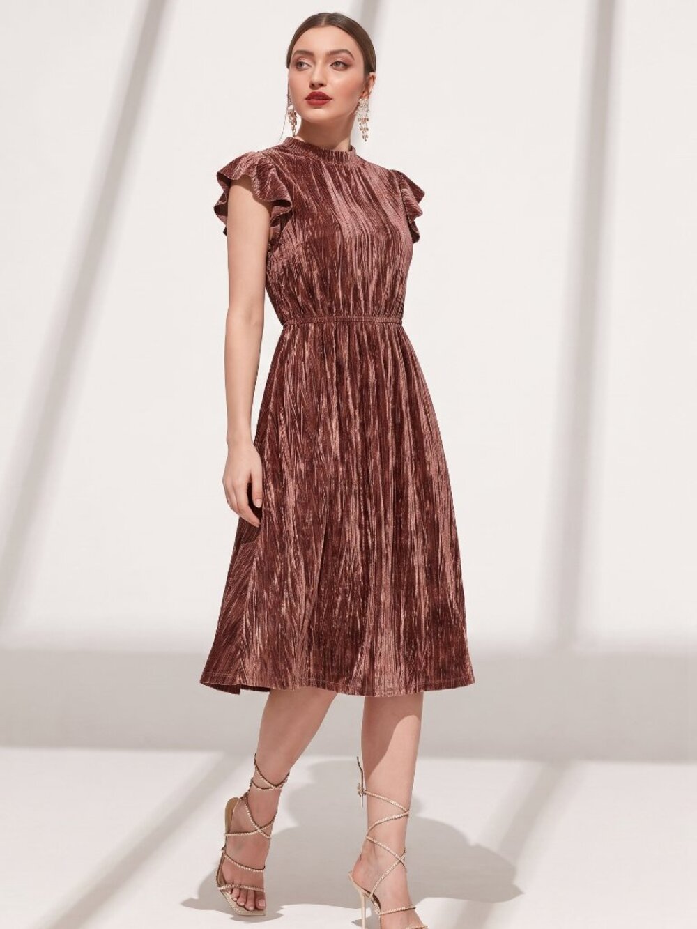Daniel Rainn Heather Plisse Flutter Sleeve Dress